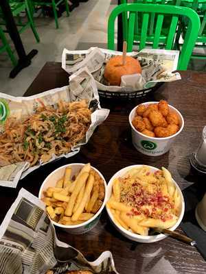 Wahlburgers London