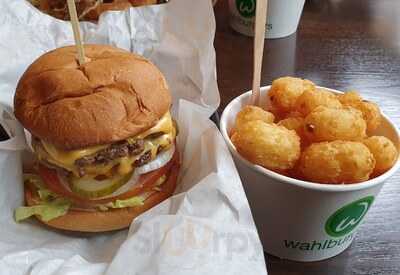 Wahlburgers London