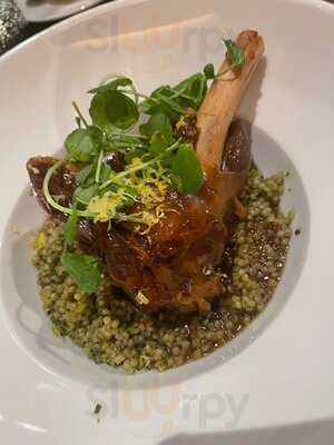 Rotunda Bar And Restaurant