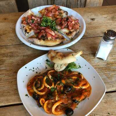 Natura Cafe&pizzeria