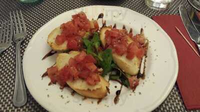 Giovanni's Restaurant