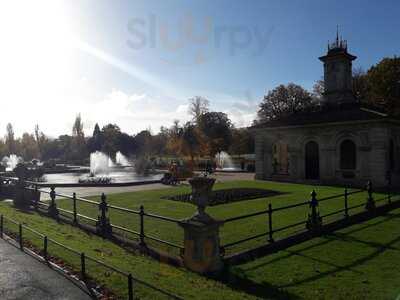 The Brasserie At Corus Hyde Park