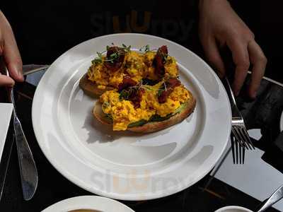 Maya Italian Brasserie