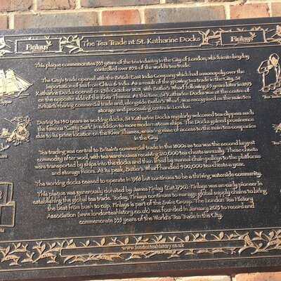 Docklands - St Katharine's Dock