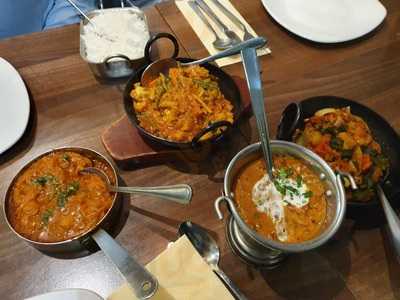 Woodlands Piccadilly