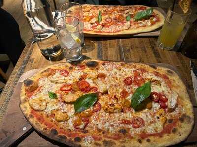 Zizzi - St Katharine's Docks