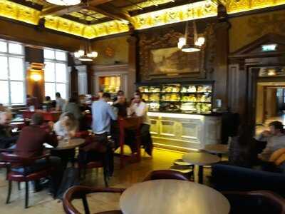 Lady Abercorn's Pub & Kitchen