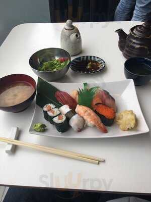 Sushi Bar Makoto