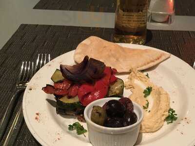 The Upper Deck Restaurant & Bar At The Novotel London Excel