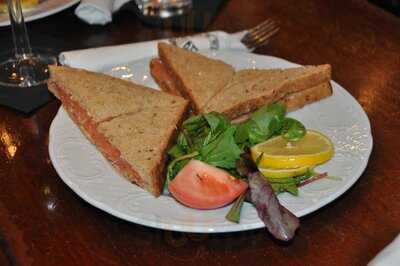 Balfour At Bow Wine Vaults