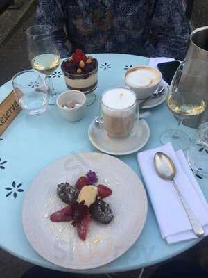 Nutbourne Bar And Restaurant, Battersea