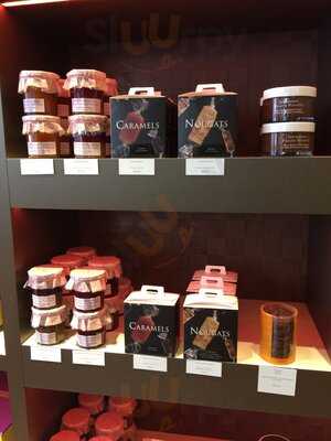 Pierre Herme - Lowndes Street