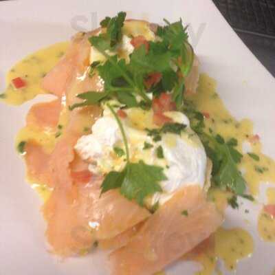 Antonella's Cafe And Bsitro