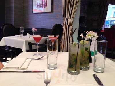 Checkmate Bar & Restaurant