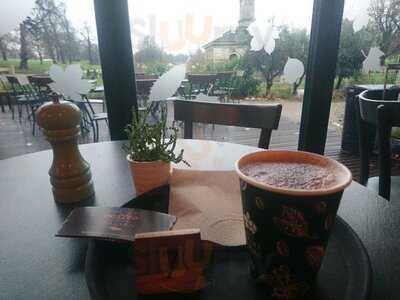 The Italian Gardens Cafe