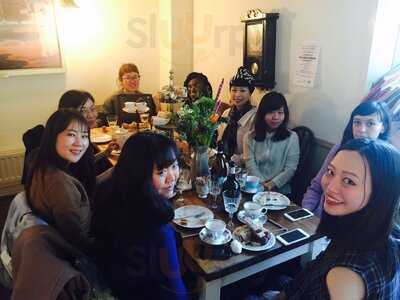 Highness Cafe And Tea Room