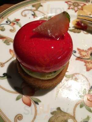 Amaranto Lounge At Four Seasons