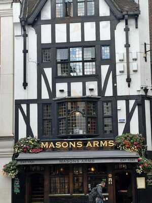 Masons Arms