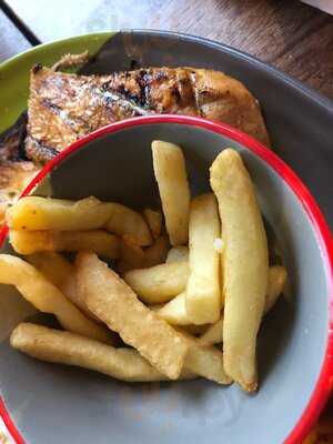 Nando's Ealing Common