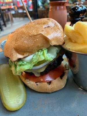 The Fable Bar & Restaurant