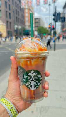 Starbucks 425 Oxford Street