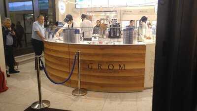 Grom