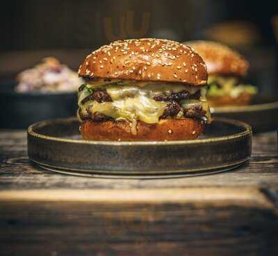 Randy's Wing Bar (tower Bridge)