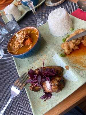 Giggling Squid - Wimbledon