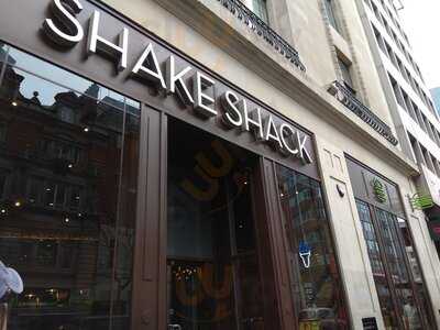 Shake Shack Tottenham Court Road