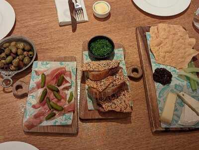 The Wine Bar - Fortnum & Mason