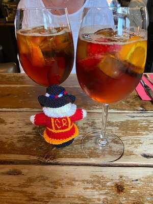 Bunch Of Grapes (london Bridge)