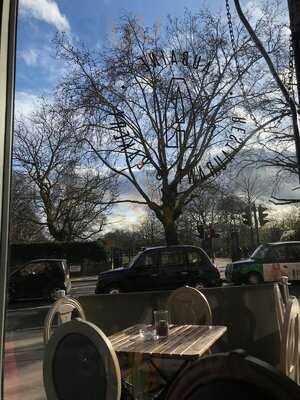 Aubaine Notting Hill