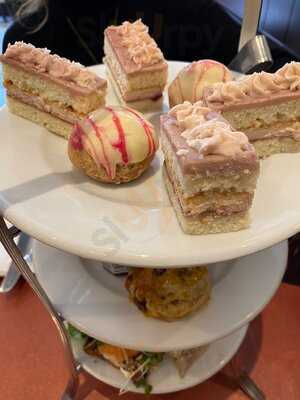 Patisserie Valerie Victoria