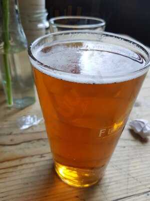 The Crown, Islington