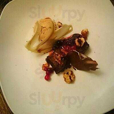 The Crown, Islington