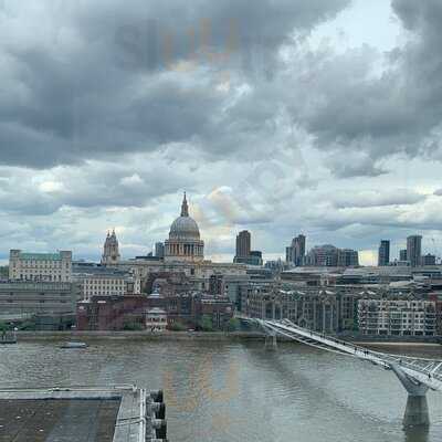 Corner Cafe And Bar, Tate Modern