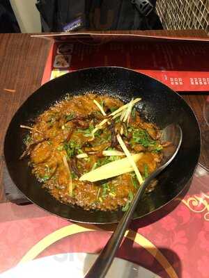 Zaza's Restaurant And Grill