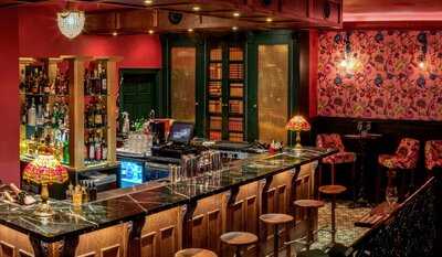 The Four Sisters Townhouse