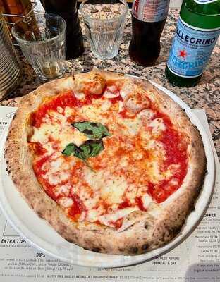 Franco Manca Victoria