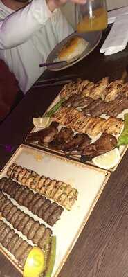 Rendezvous Restaurant & Bar