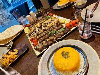 Rendezvous Restaurant & Bar