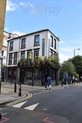 The Carpenter's Arms