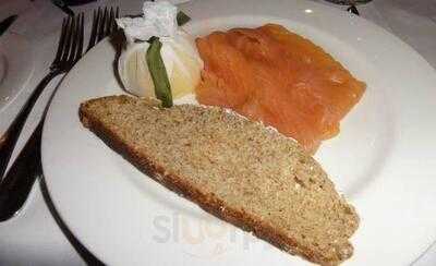 Green's Restaurant & Oyster Bar