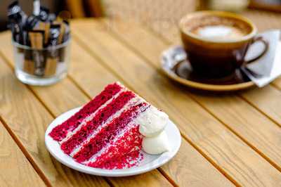 Evelina's Patisserie