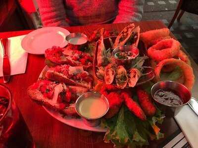 Hardrocks Grill & Bar