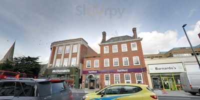 Hardrocks Grill & Bar