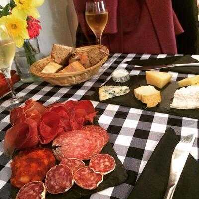 La Cave A Fromage Notting Hill