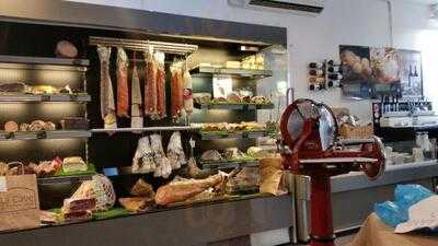 La Cave A Fromage Notting Hill