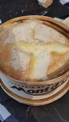 La Cave A Fromage Notting Hill