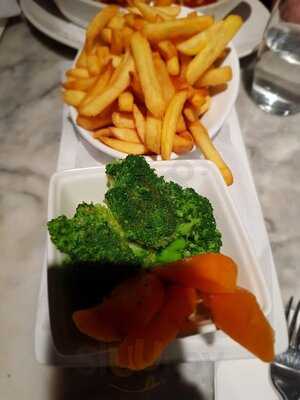 La Rocca Restaurant Pizzeria